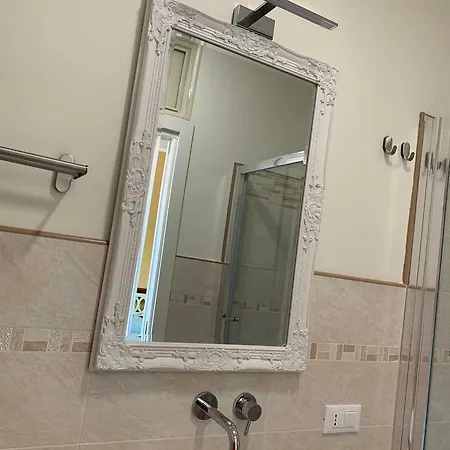 Sofia Bed & Breakfast 3*